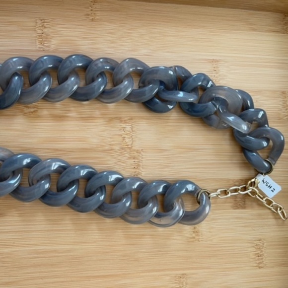 Gray Lucite Necklace And Matching Earrings - Picture 2 of 3